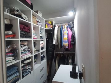 Casa en lomas de zamora oeste con 3 dormitorios