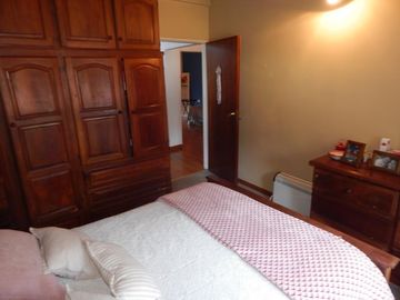 Casa en lomas de zamora oeste con 3 dormitorios