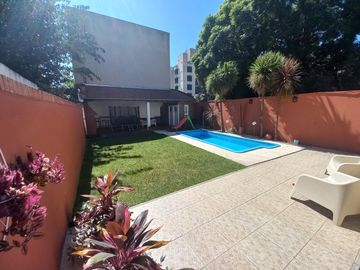 Casa en lomas de zamora oeste con 3 dormitorios