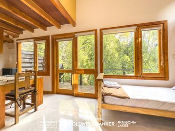 VENTA Departamento 45m2 frente a reserva natural con arroyo en Barrio Epulafquen, Villa la Angostura