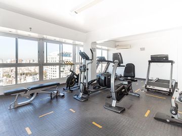 Venta SEMIPISO de Categoría Balcón Terraza  Cochera Av Libertador y Av Coronel Diaz