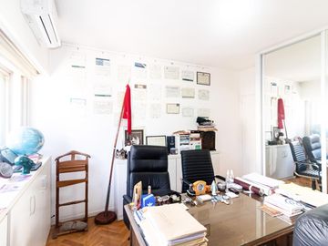 Venta SEMIPISO de Categoría Balcón Terraza  Cochera Av Libertador y Av Coronel Diaz
