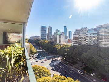 Venta SEMIPISO de Categoría Balcón Terraza  Cochera Av Libertador y Av Coronel Diaz