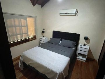 Hermoso chalet de 3 dormitorio, cochera y fondo! APTO CREDITO