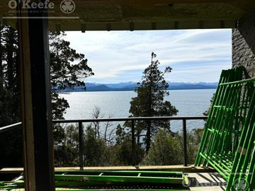 Departamento 3 ambientes en venta con Vista al lago en  Barrancas de Melipal, Bariloche.