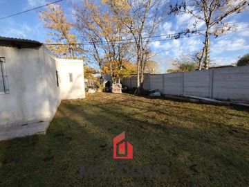 Casa en  Venta con Quincho y Pileta