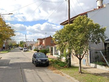 Casa en venta - 3 Dormitorios 1 Baño - 87Mts2 - El Palomar