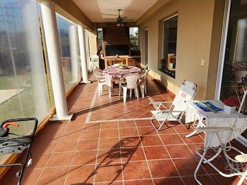 Casa en  Barrio Cerrado San Isidro Labrador - Villanueva