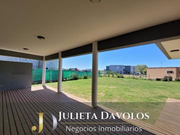 Casa  en Venta 5 ambientes Barrio El Canton Norte Escobar-Maschwitz