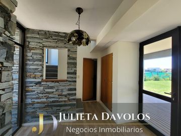 Casa  en Venta 5 ambientes Barrio El Canton Norte Escobar-Maschwitz