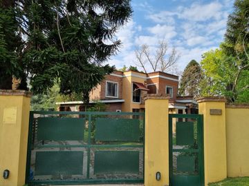 Casa Quinta en Venta en Zona Champagnat, Pilar GBA Norte - 7 ambientes