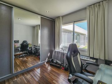 Casa 4 dormitorios con jardín y pileta en Fisherton