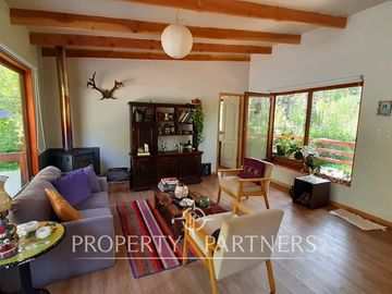 Casa bosque en terreno de media ha en Panguilelfún