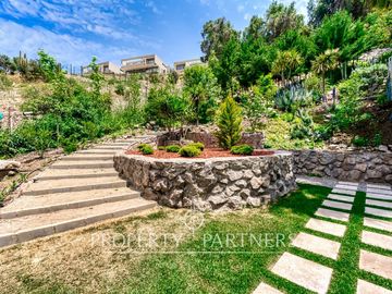 Exclusiva casa en Condominio Lomas de la Dehesa