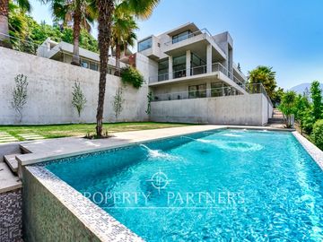 Exclusiva casa en Condominio Lomas de la Dehesa