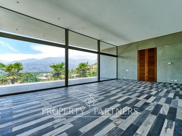 Exclusiva casa en Condominio Lomas de la Dehesa