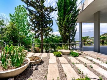 Exclusiva casa en Condominio Lomas de la Dehesa