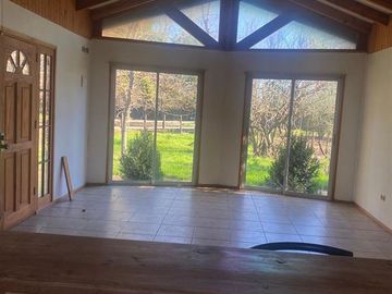 Agrícola en Venta en Sector Rural de Parral, Parcela de 1,2 hás útiles. conectividad, tranquilidad, servicios