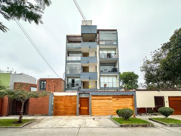 DEPARTAMENTO EN VENTA EN SURCO