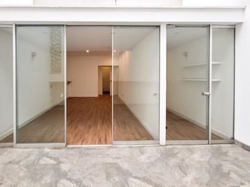 ¡Exclusivo Departamento en Venta en primer piso, ubicado en Corpac San Isidro!