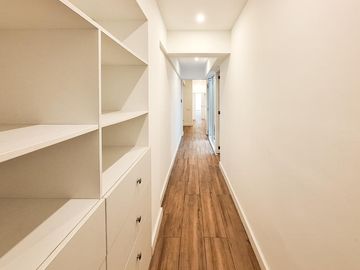 ¡Exclusivo Departamento en Venta en primer piso, ubicado en Corpac San Isidro!