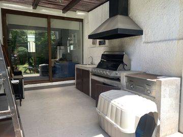 VENTA CASA EN CONDOMINIO LOS LITRES, LO BARNECHEA