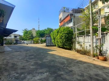 Land for sale in Lat Phrao, Bangkok