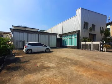 Land for sale in Lat Phrao, Bangkok