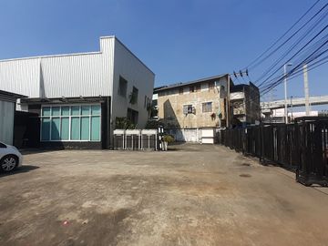 Land for sale in Lat Phrao, Bangkok