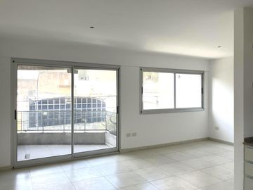 2 ambientes Luminoso a estrenar en Caballito con Balcón