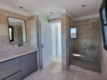 Casa en venta en La Calesa Pilará | VCO Propiedades