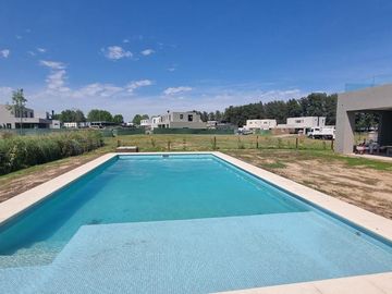 Casa en venta en La Calesa Pilará | VCO Propiedades