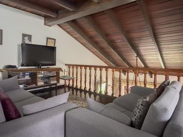 CASA EN VENTA VALLE  HERMOSO -SURCO