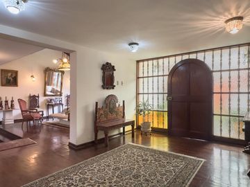 CASA EN VENTA VALLE  HERMOSO -SURCO