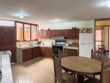 CASA EN VENTA VALLE  HERMOSO -SURCO