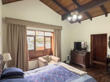 CASA EN VENTA VALLE  HERMOSO -SURCO
