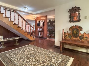 CASA EN VENTA VALLE  HERMOSO -SURCO