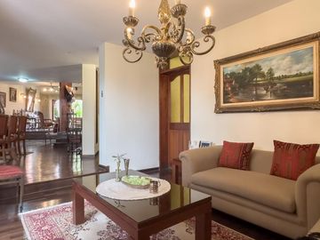 CASA EN VENTA VALLE  HERMOSO -SURCO
