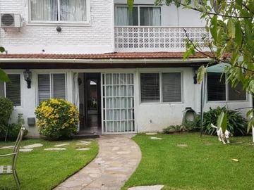 CASA EN VENTA EN COUNTRY MASCHWITZ CLUB - MAROTO PROPIEDADES
