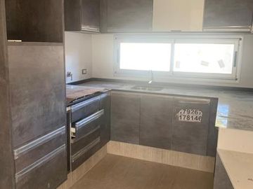 venta departamento 3 dormitorios  con seguridad