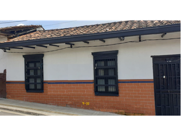 CASA COLONIAL GIRARDOTA