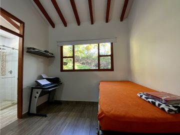 Finca Independiente Via San Antonio (Rionegro)
