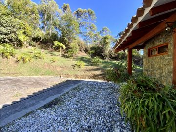Finca Independiente Via San Antonio (Rionegro)