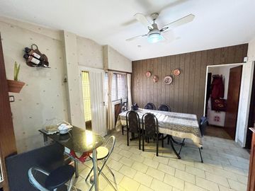 Casa - Centrica - Belen de Escobar - Hipolito Yrigoyen 985