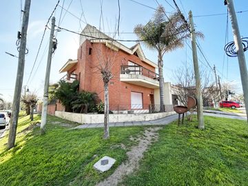 Casa - Centrica - Belen de Escobar - Hipolito Yrigoyen 985