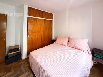 venta departamento 2 dormitorios con balcon Rosario Centro