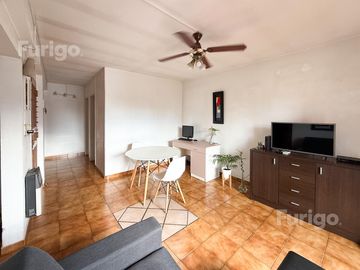 venta departamento 2 dormitorios con balcon Rosario Centro
