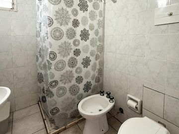 venta departamento 2 dormitorios con balcon Rosario Centro
