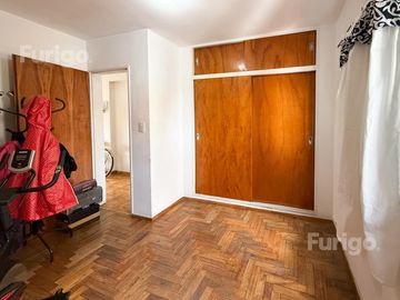 venta departamento 2 dormitorios con balcon Rosario Centro