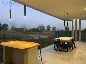 Town Houses en Pilará | Mallmann Propiedades